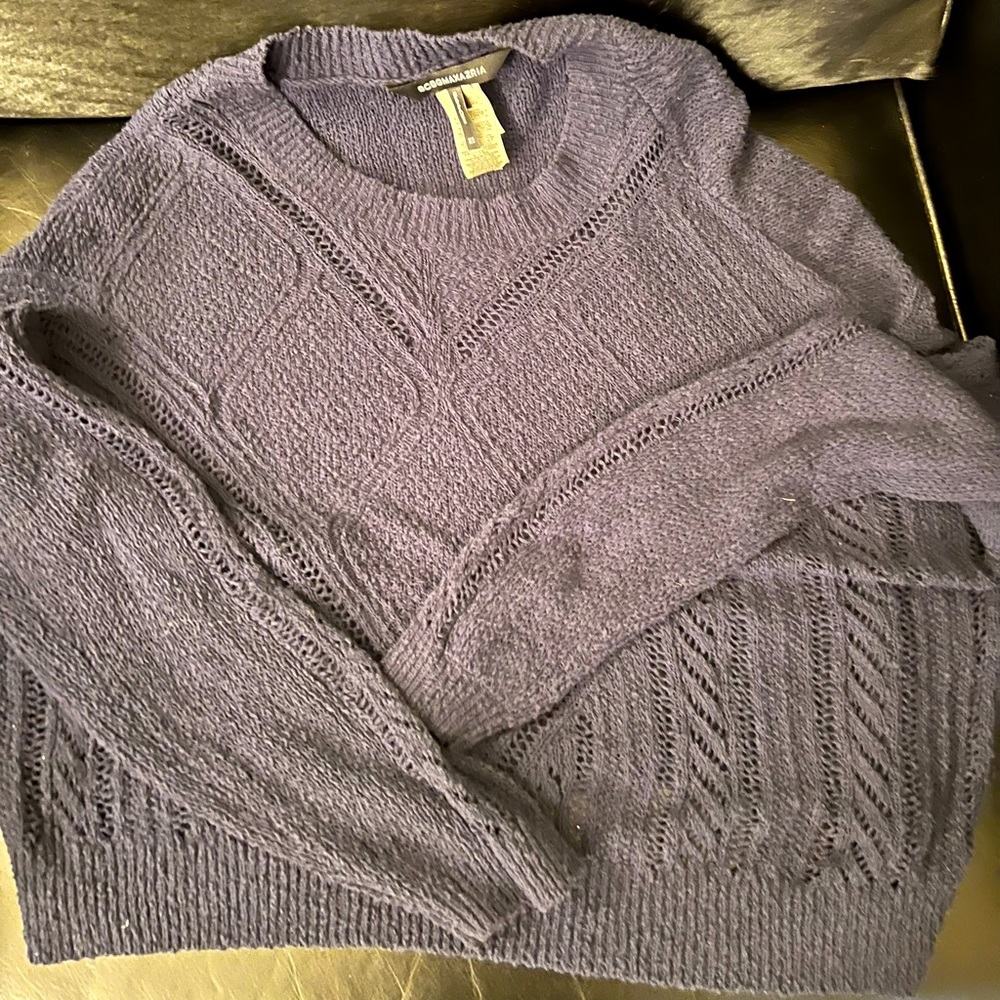 BCBG navy blue sweater